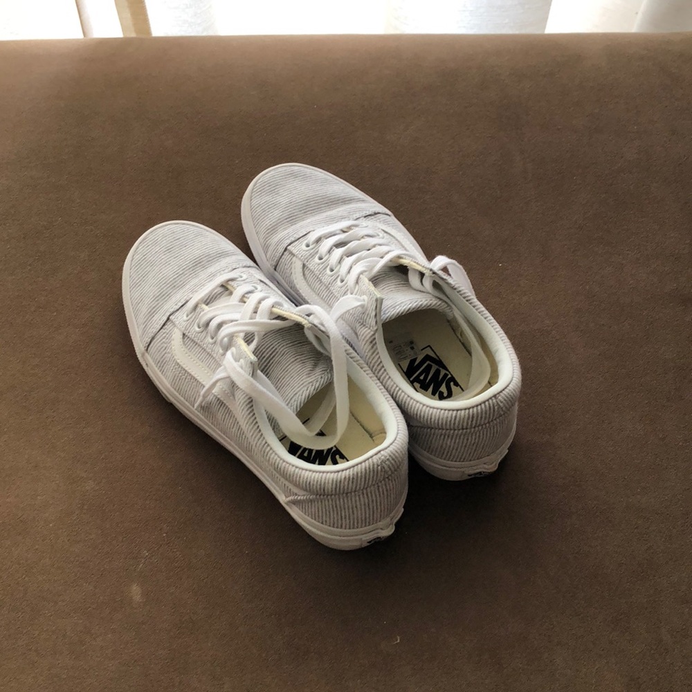 VANS, size 6, grey striped jersey knit